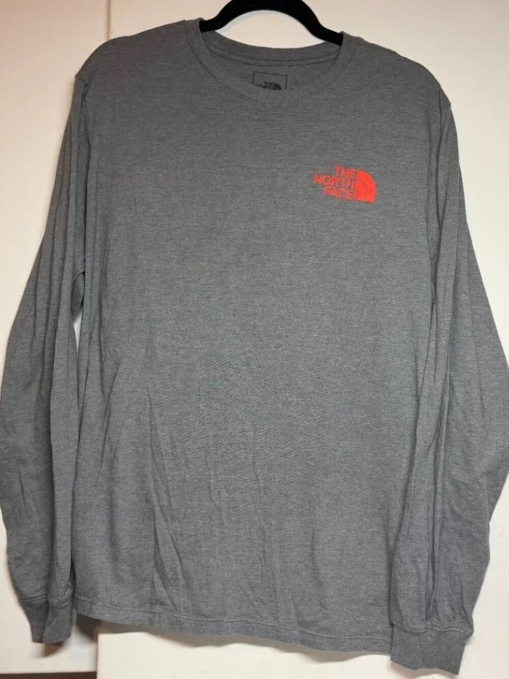 The North Face Men’s Long Sleeve Multicolor Logo T-Shirt Size Large
